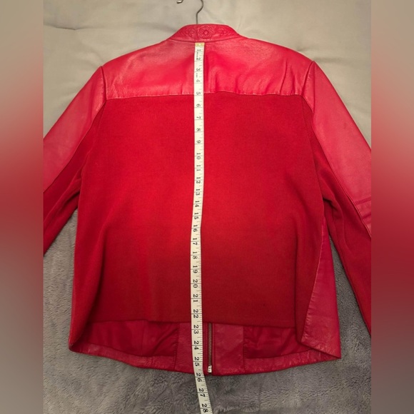 Red leather jacket embroidered - Picture 10 of 10